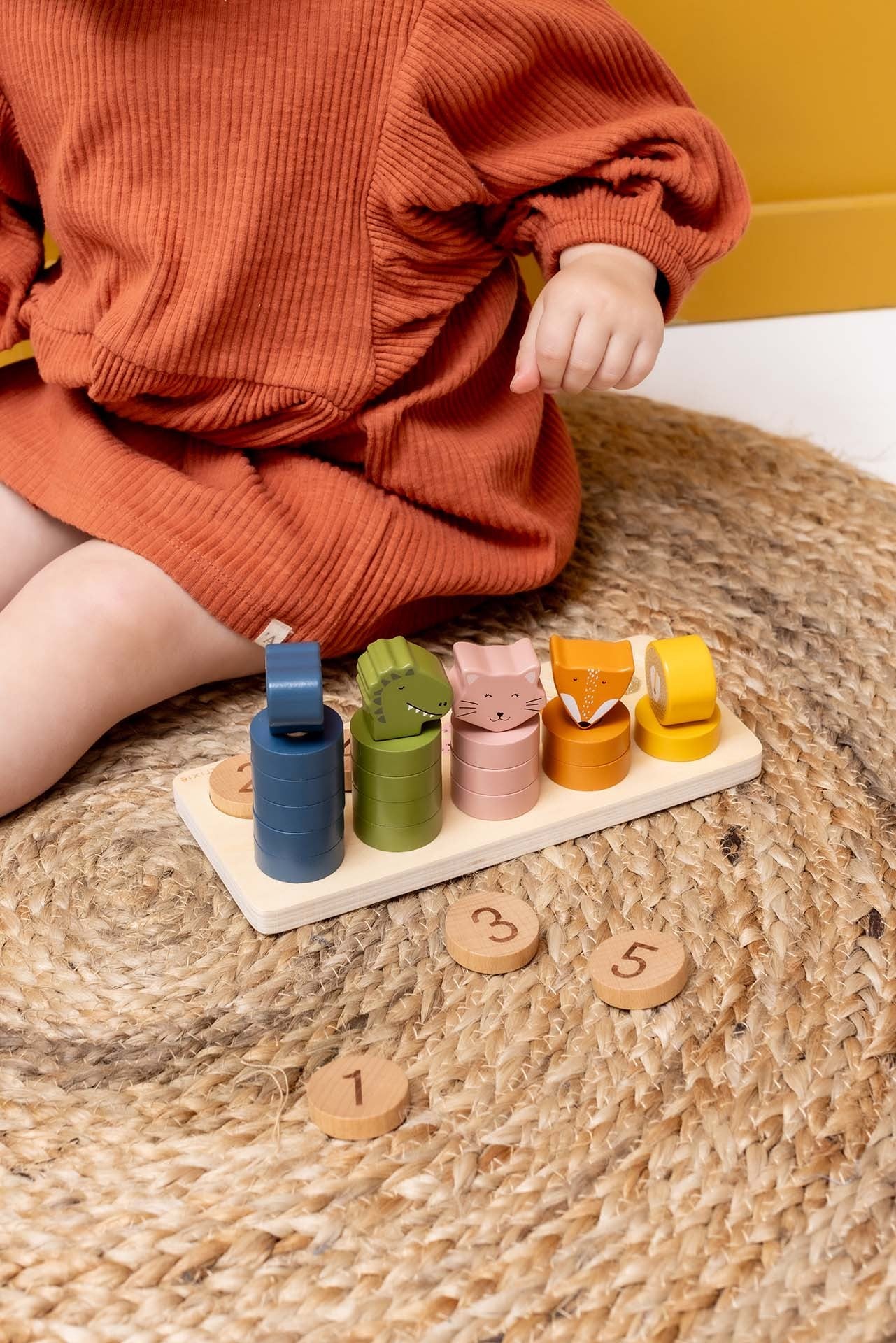 Wooden counting and number set for toddlers 2–3 years