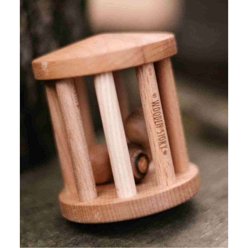 Wooden baby rattle for newborns 0–12 months – Turtle Dove