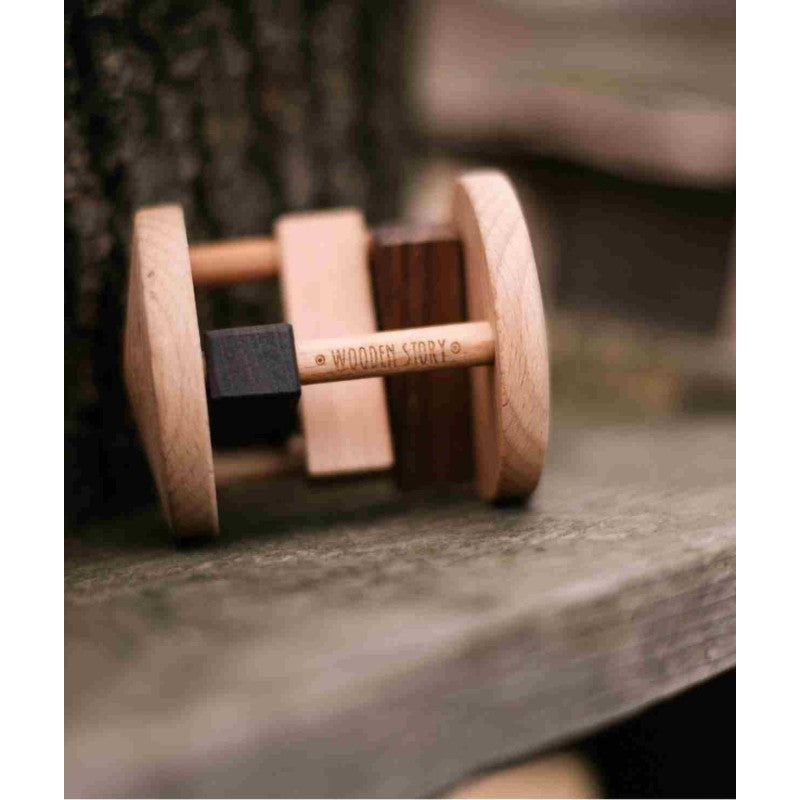 Wooden baby rattle for newborns 0–12 months – Fieldfare
